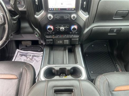 Used 2021 GMC Sierra 2500 AT4 w/ AT4 Preferred Package image 11