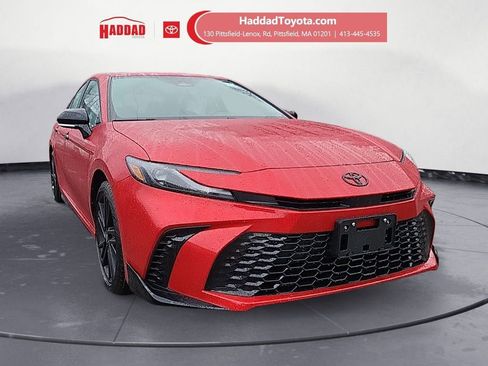 New 2026 Toyota Camry Hybrid image 7