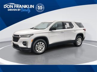 Used 2022 Chevrolet Traverse LS video 1
