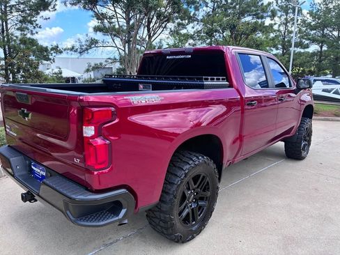 Used 2024 Chevrolet Silverado 1500 LT Trail Boss w/ Protection Package AWD/4WD image 10