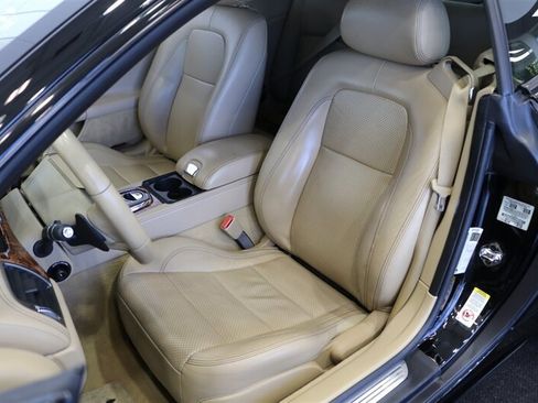 Used 2010 Jaguar XKR R RWD image 17
