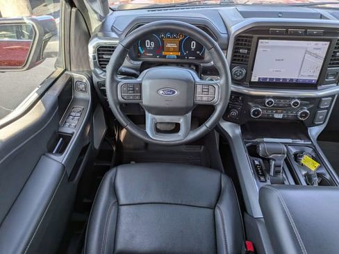 Used 2023 Ford F150 Lariat w/ Trailer Tow Package image 15