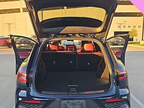 Used 2022 Genesis GV70 3.5T Sport w/ Sport Advanced Package image 13