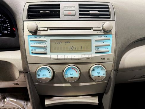 Used 2007 Toyota Camry LE image 15