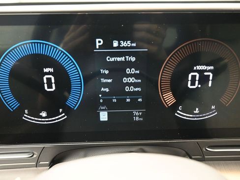 New 2026 Hyundai Kona SEL Sport AWD/4WD image 31