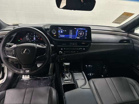 Used 2022 Lexus ES 350 F Sport w/ Accessory Package FWD image 29
