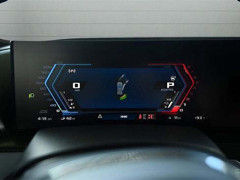 Used 2023 BMW XM image 18