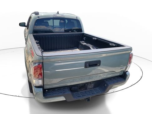 Used 2023 Toyota Tacoma TRD Sport AWD/4WD image 6
