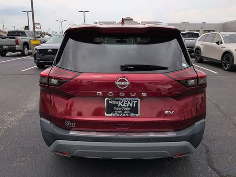 Used 2023 Nissan Rogue SV w/ SV Premium B Package FWD image 6