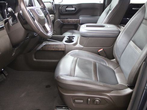 Used 2021 GMC Sierra 1500 Denali w/ Denali Ultimate Package AWD/4WD image 6