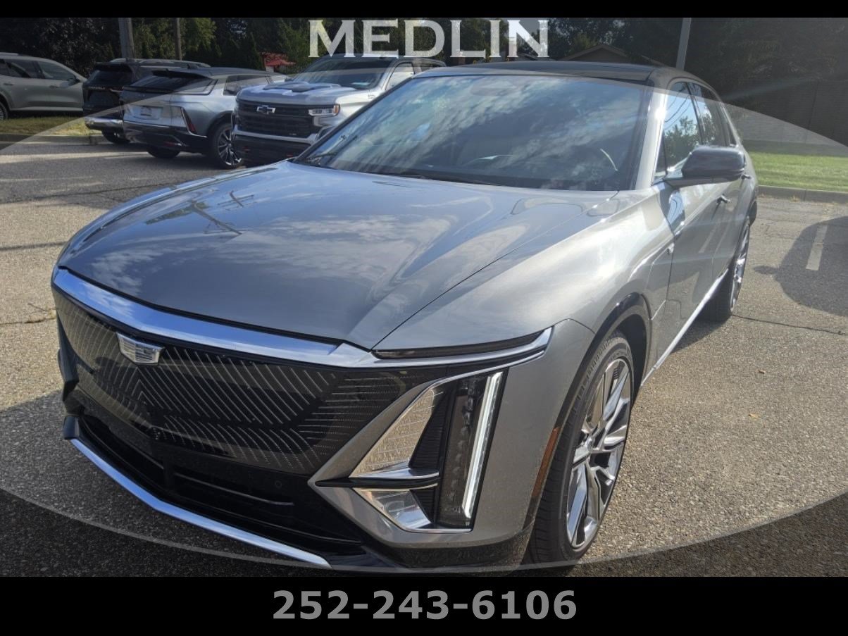 Used 2026 Cadillac Lyriq Signature Luxury w/ Nappa Leather Package AWD/4WD image 1