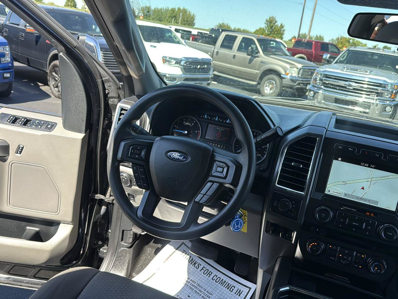Used 2017 Ford F250 XLT w/ XLT Premium Package AWD/4WD image 27