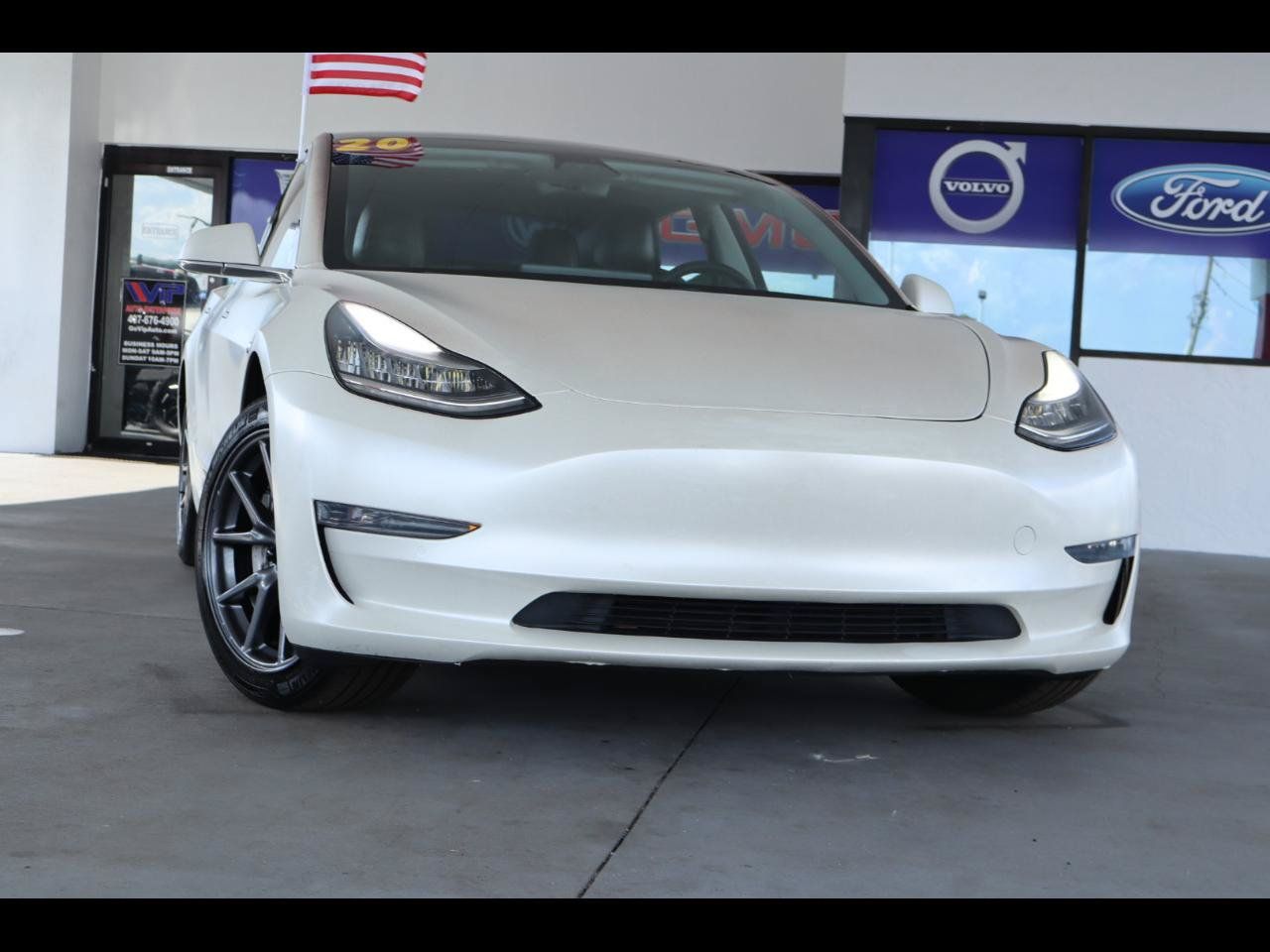 Used 2020 Tesla Model 3 Standard Range Plus RWD image 1