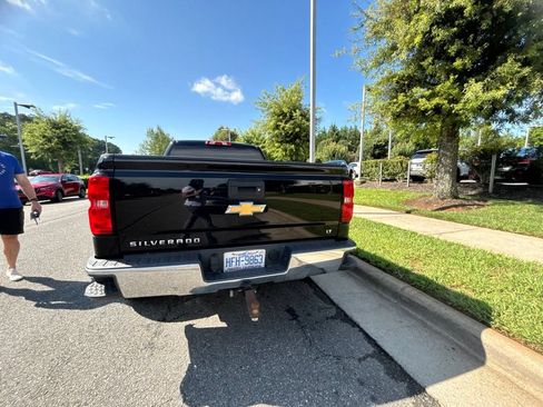 Used 2017 Chevrolet Silverado 1500 LT w/ All Star Edition AWD/4WD image 7