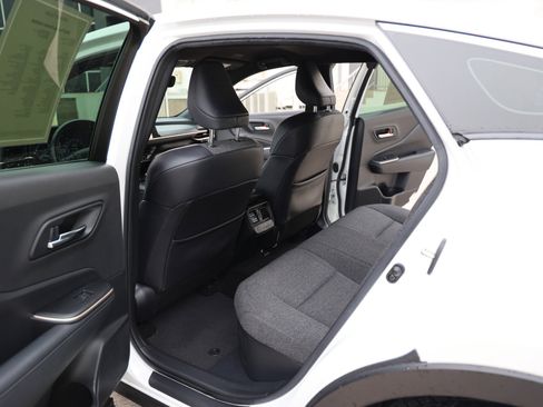 Used 2023 Toyota Crown Limited image 36