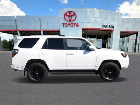 Certified 2024 Toyota 4Runner SR5 Premium image 4
