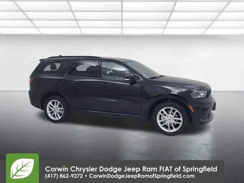 Certified 2024 Dodge Durango GT image 1