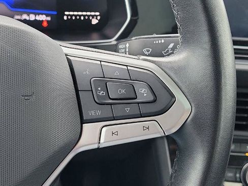 Used 2024 Volkswagen Jetta SE FWD image 24