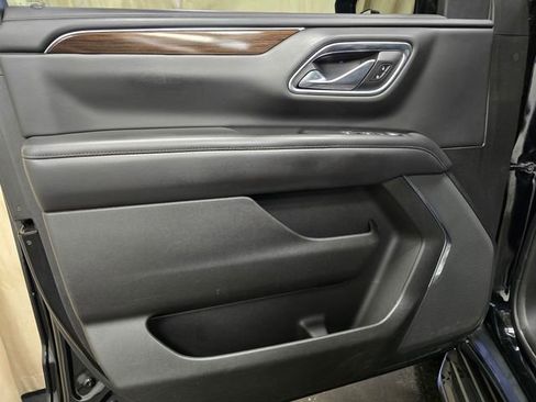 Used 2021 GMC Yukon SLE w/ Gmc Pro Safety Plus Package AWD/4WD image 11