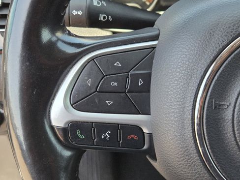 Used 2020 Jeep Compass Latitude AWD/4WD image 15