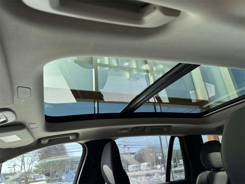 Certified 2026 Volvo XC90 B5 Plus w/ Protection Package image 16