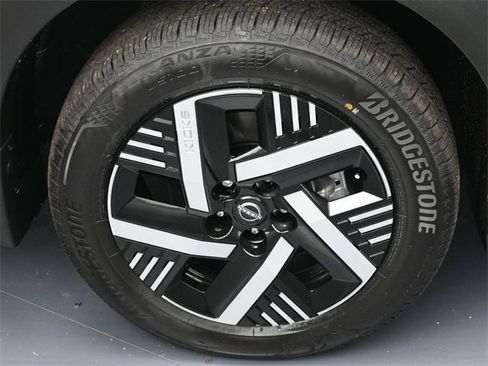 New 2026 Nissan Kicks SV image 6