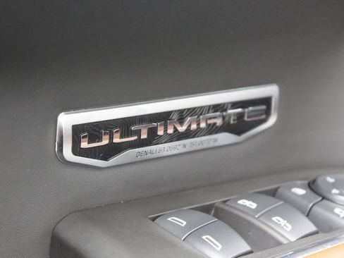 Used 2025 GMC Sierra 1500 Denali Ultimate AWD/4WD image 28