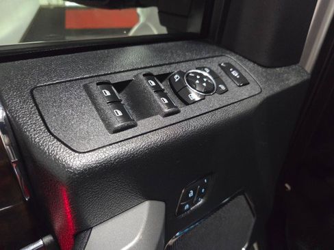 Used 2017 Ford F450 Platinum image 35