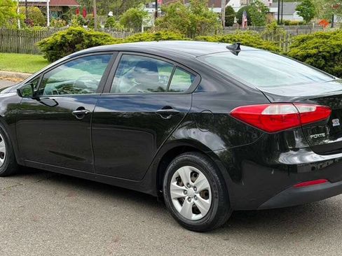Used 2016 Kia Forte LX FWD image 5