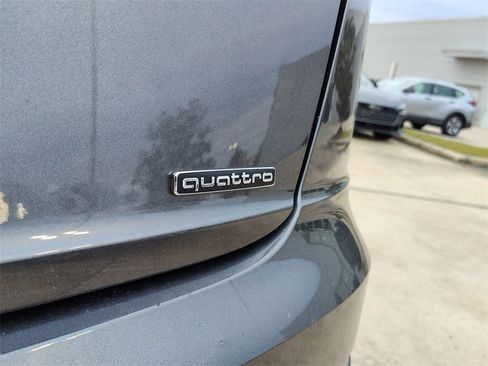 Used 2023 Audi Q8 Premium Plus w/ Premium Plus Package image 8