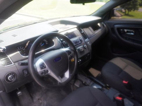 Used 2016 Ford Taurus Police Interceptor AWD image 15