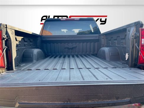 Used 2022 Chevrolet Silverado 1500 RST w/ Redline Edition image 26