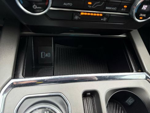 Used 2020 Ford Expedition Max XLT w/ Equipment Group 201A image 33