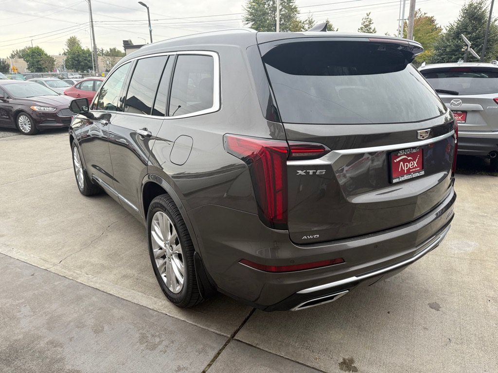 Used 2020 Cadillac XT6 Premium Luxury AWD/4WD image 4