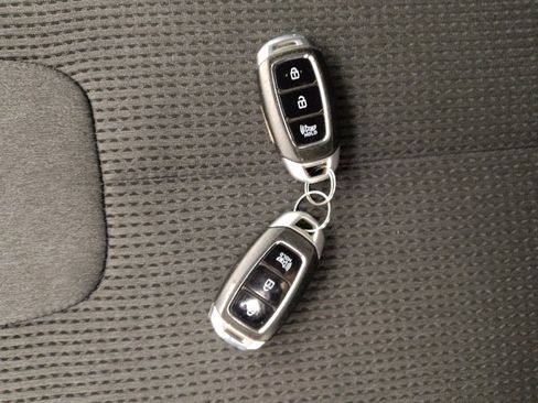 Used 2020 Hyundai Santa Fe SEL AWD/4WD image 32