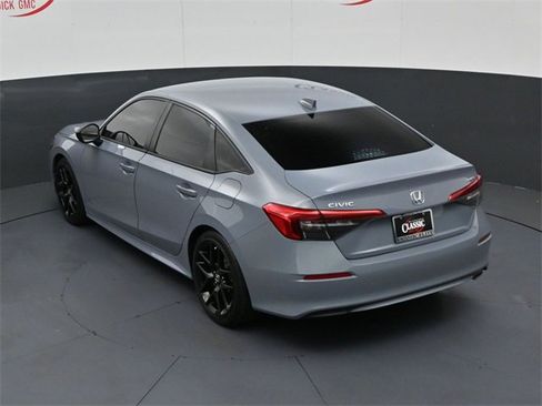 Used 2024 Honda Civic Sport image 16