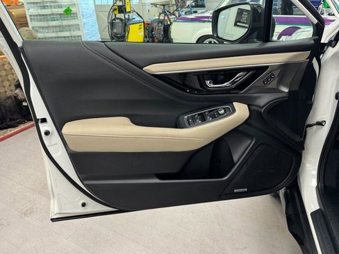 Used 2025 Subaru Outback Limited image 15