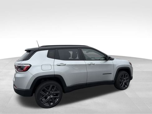 New 2026 Jeep Compass Limited w/ Sun, Sound & Navigation Group image 7
