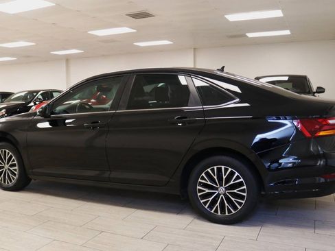 Used 2019 Volkswagen Jetta SE w/ Cold Weather Package FWD image 95