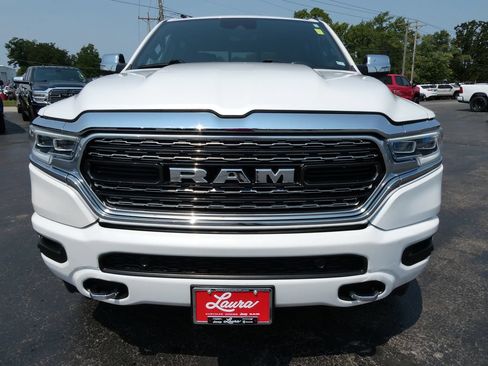 Used 2022 RAM 1500 Limited w/ Body Color Bumper Group AWD/4WD image 10