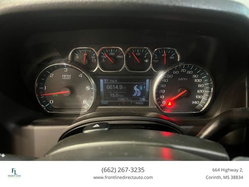 Used 2017 Chevrolet Suburban LS RWD image 16