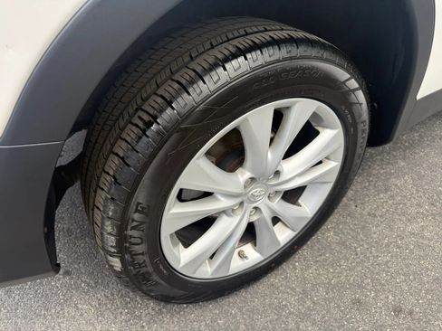 Used 2014 Toyota RAV4 Limited AWD/4WD image 29