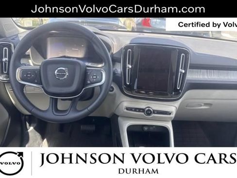 Used 2026 Volvo XC40 B5 Plus w/ Protection Package Premier AWD/4WD image 10