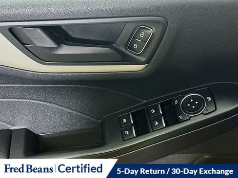 Used 2022 Ford Escape SE w/ Convenience Package AWD/4WD image 17