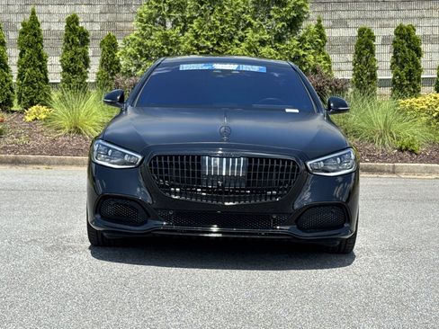 Used 2023 Mercedes-Benz Maybach S 580 4MATIC image 3