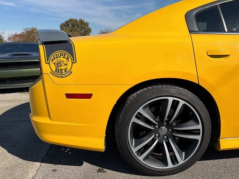 Used 2012 Dodge Charger SRT8 Super Bee w/ Driver Convenience Group II image 8