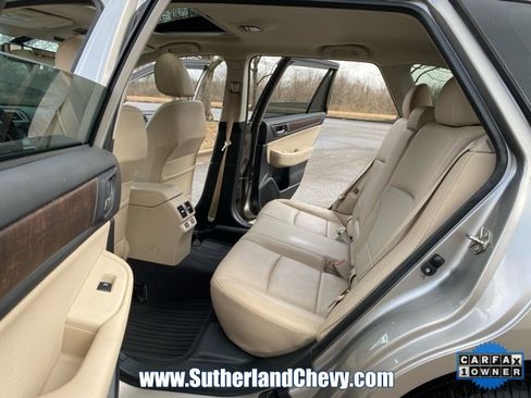 Used 2017 Subaru Outback 2.5i Limited image 36