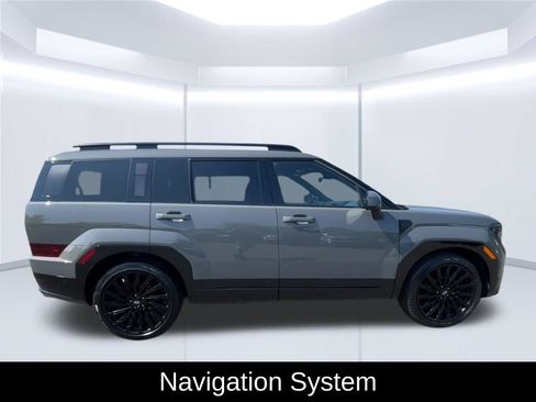 Used 2025 Hyundai Santa Fe Calligraphy AWD/4WD image 11