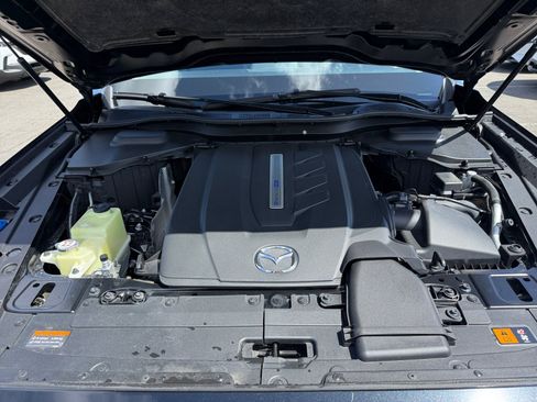 Certified 2024 MAZDA CX-90 Plug-In Hybrid w/ Preferred AWD/4WD image 20