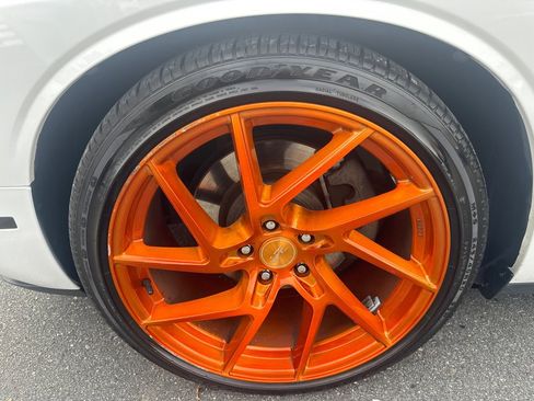 Used 2018 Dodge Challenger SXT Plus image 9